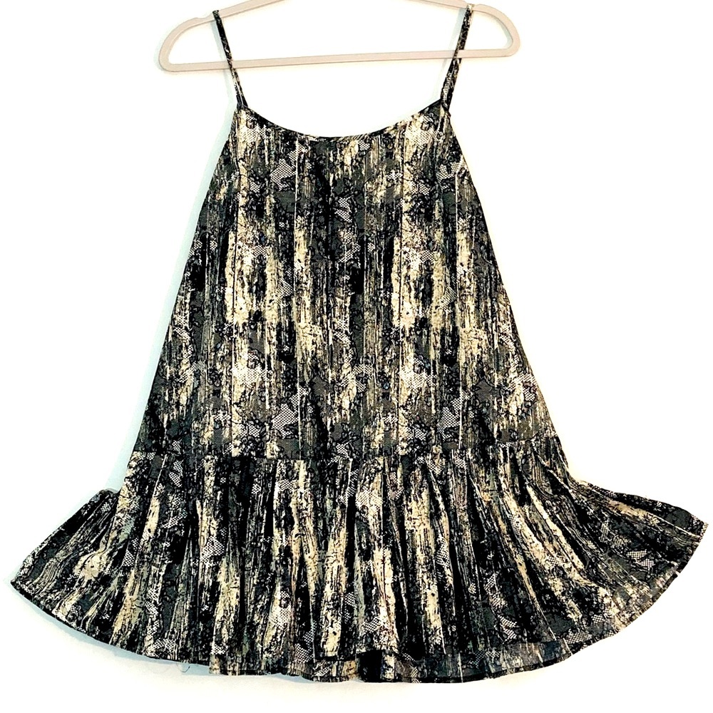 *Urban Outfitters abstract black / tan minidress Kimchi S